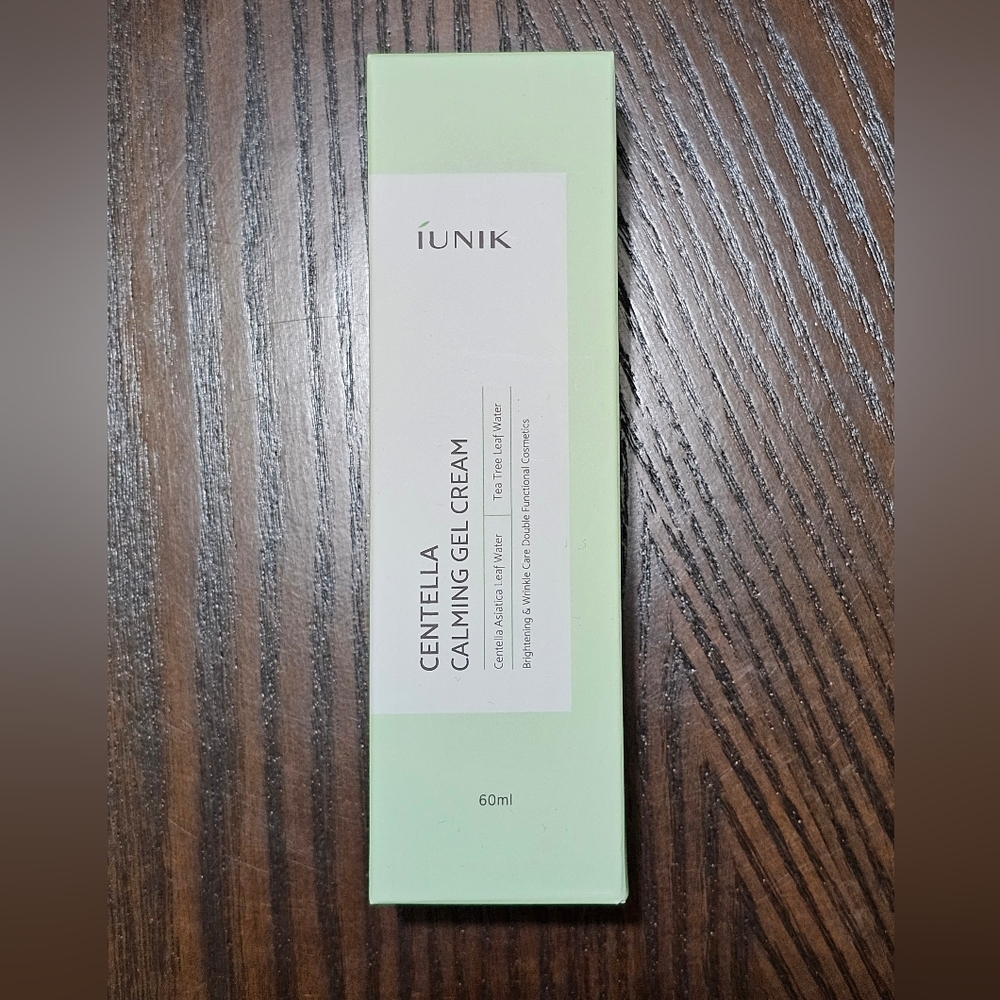 iUNIK Centella Calming Gel Cream